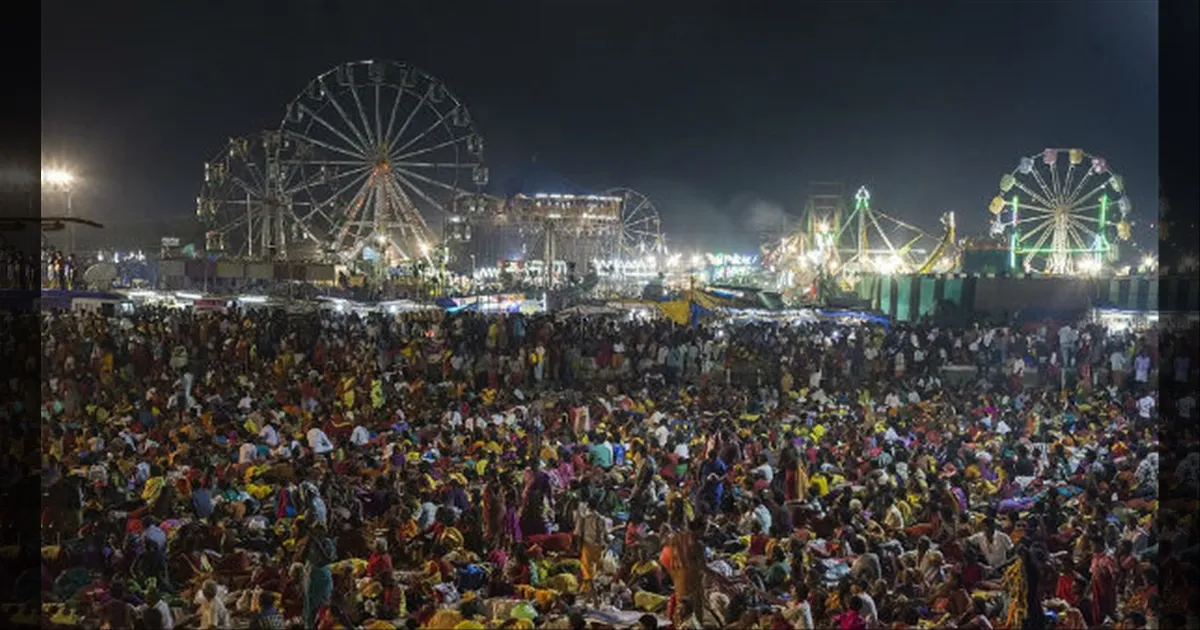குலசேகர்பட்டினம் தசரா..! இன்றிரவு சூரசம்ஹாரம்..! குவியும் பக்தர்கள்..!!