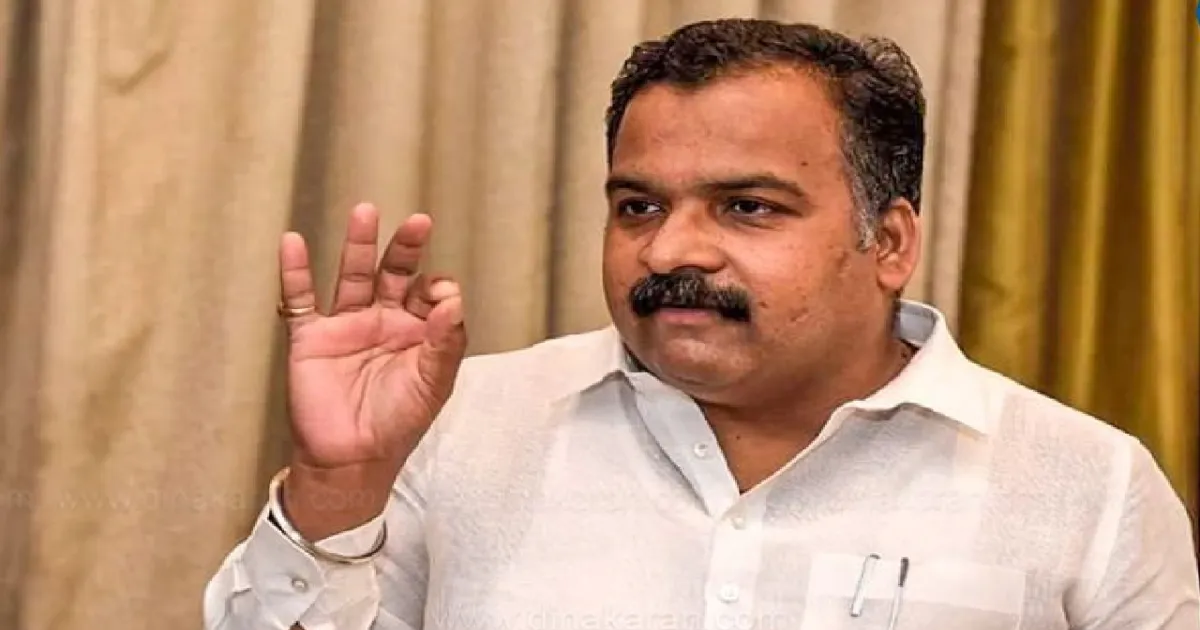 விஜய் முதல்வராக கூடாது என உதயநிதி டீல் பேசினார்! ரகசிய டீலை உடைத்த மாணிக்கம் தாகூர்!