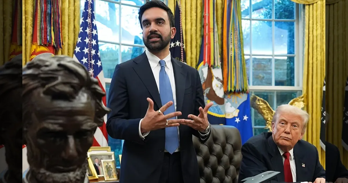 அவர் ஒரு பாசிஸ்ட்?! அதிபர் முன்னிலையில் கெத்து காட்டிய மேயர்! கண்டுக்கமாட்டேன் ட்ரம்ப் கூல் பதில்!