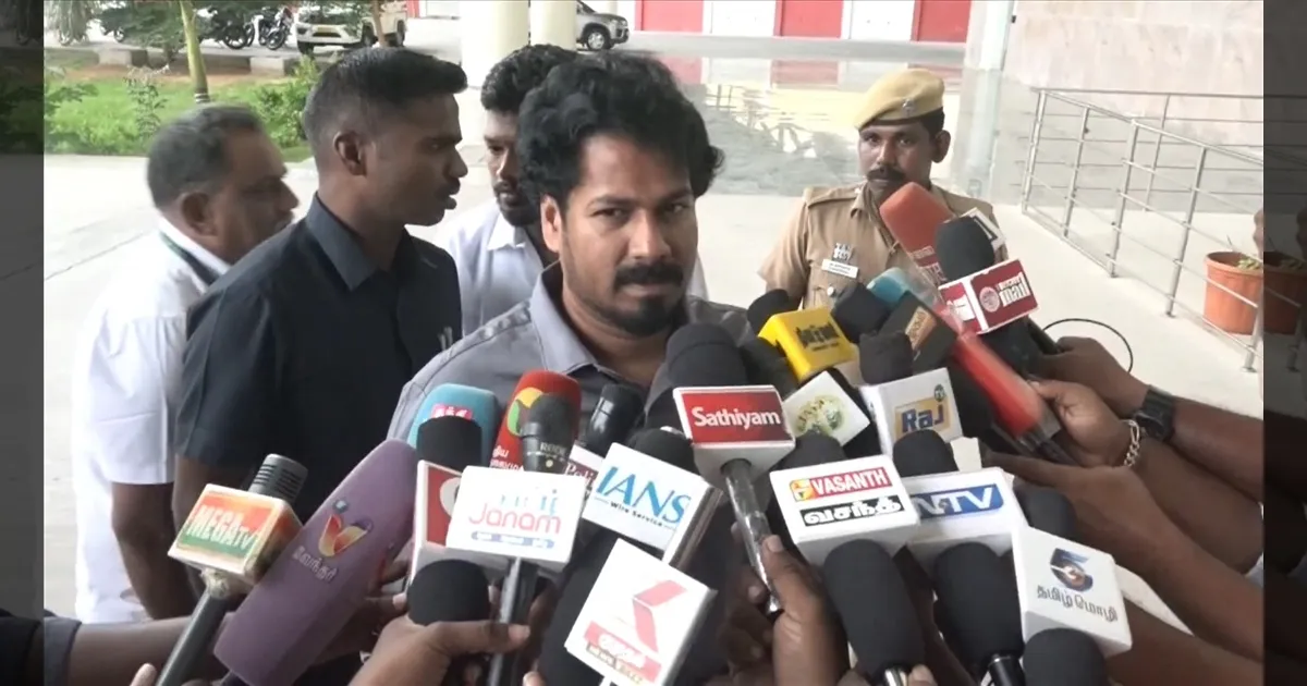 மழையில் மூழ்கிய பயிர்கள்: தூர்வாரும் பணிகள் தொடக்கம்! அமைச்சர் வினோத் கொடுத்த முக்கிய அப்டேட்!