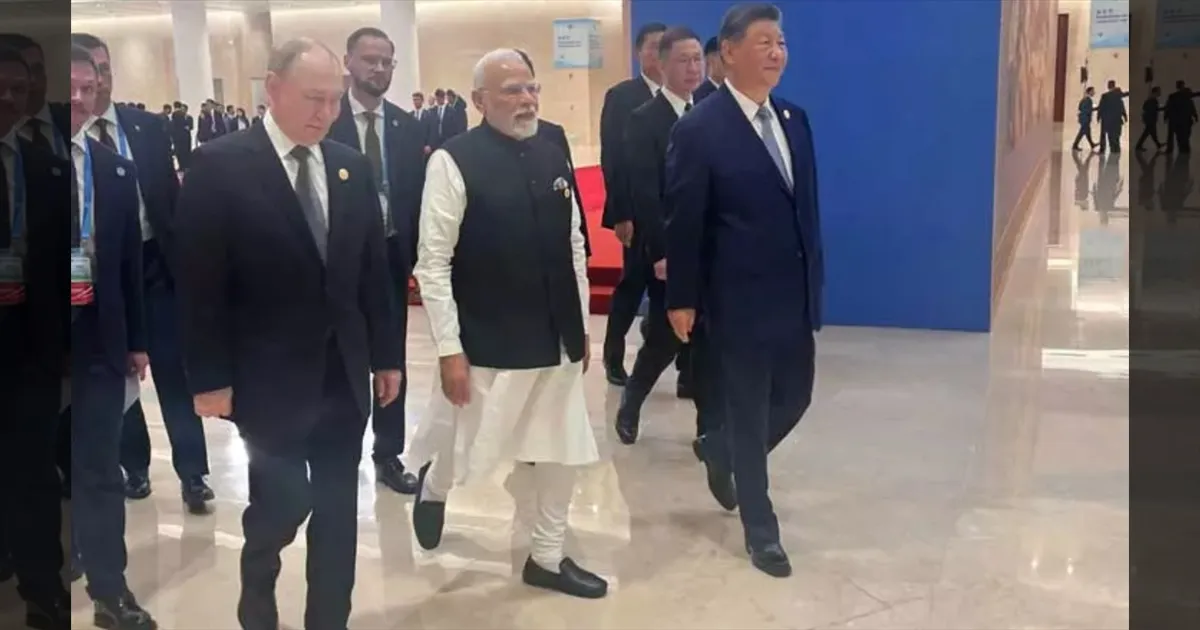 அமெரிக்காவுக்கு ஆப்படிக்க தயாராகும் கூட்டணி!! இந்தியா, ரஷ்யா, சீனா தலைவர்கள் ஒற்றுமை!