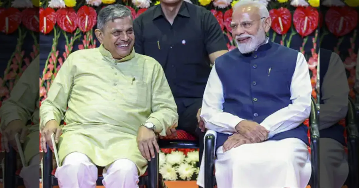 சட்டவிரோத குடியேற்றம் பெரும் சவால்! ஒற்றுமையை உடைக்கும் சக்தி! பிரதமர் மோடி தீவிரம்!