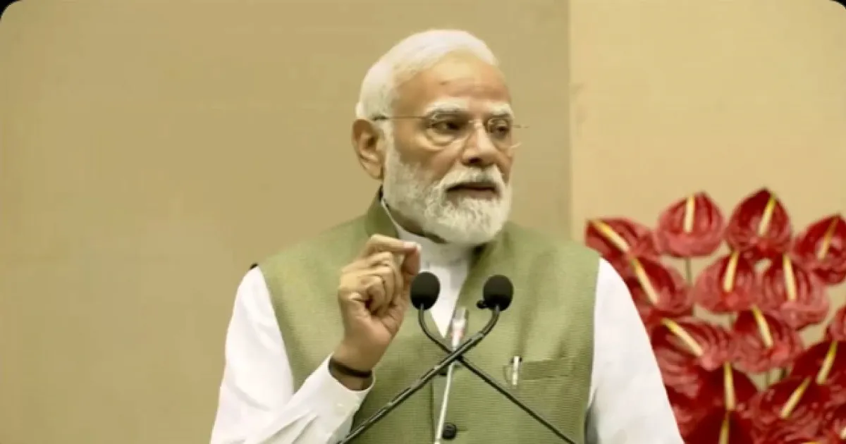 ரீல்ஸ் உலகம் உங்களை ஏமாற்றிவிடும்! இளைஞர்களுக்கு பிரதமர் மோடி கொடுத்த ஸ்ட்ராங் அட்வைஸ்!