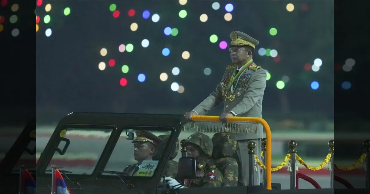 முடிவுக்கு வருகிறது ராணுவ ஆட்சி.. மியான்மரில் அவசரநிலை வாபஸ்..  வரப்போகுது பொதுத்தேர்தல்..