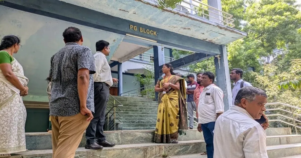 கண்காணிப்பு வளையத்திற்குள் 100 மாணவர்கள்; தனியார் கல்லூரியை சுத்துப்போட்ட சுகாதாரத்துறை - நெல்லையில் பரபரப்பு...!
