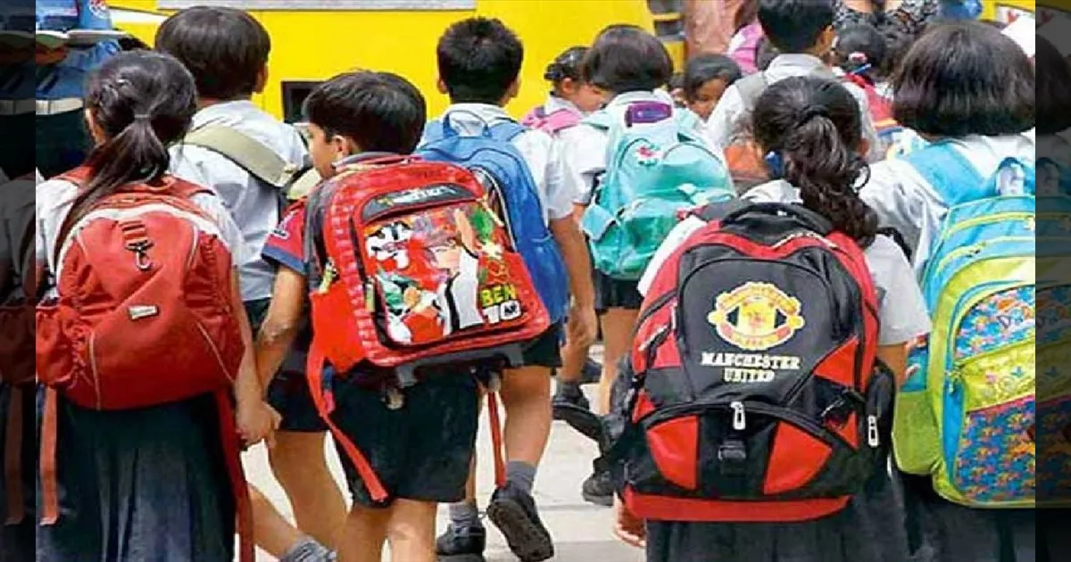  “பள்ளிகள் இன்று திறப்பு;  போராட்டக் களத்தில் ஆசிரியர்கள்!” மௌனம் கலைத்து ஹாட்ரிக் அடிப்பாரா முதல்வர் ஸ்டாலின்!