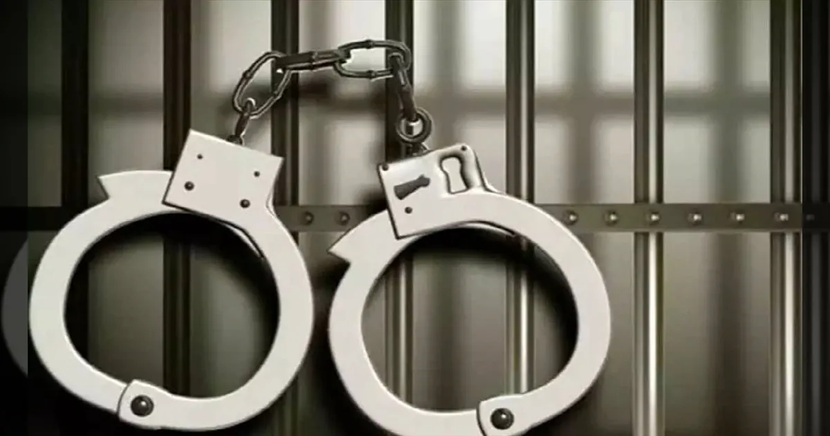 காதலிக்க மறுத்ததால் ஆத்திரம்! மாணவியை மாடியிலிருந்து தள்ளிவிட்ட போதை ஆசாமி - சென்னையில் பரபரப்பு!