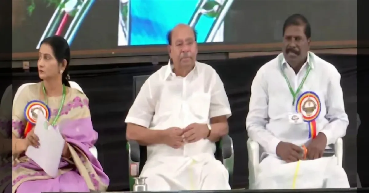 பச்சை துரோகம் செய்த அன்புமணி! ராமதாஸின் ஆட்டம் இனிதான் ஆரம்பம்!! ஸ்ரீகாந்தி கொந்தளிப்பு!