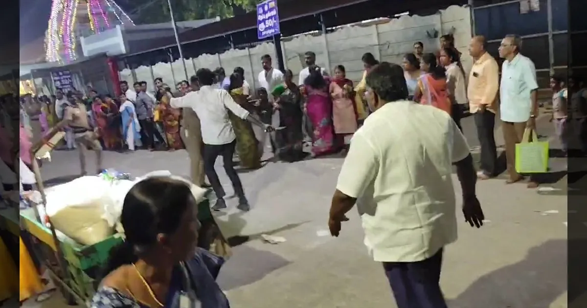 BREAKING: போலீசாரை கத்தியால் விரட்டிய மர்ம நபர்! திருப்பூர் வீரராகவ பெருமாள் கோவிலில் பரபரப்பு!