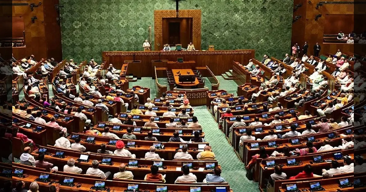 நாடாளுமன்ற குளிர்காலக் கூட்டத்தொடர் இன்று தொடக்கம்.. SIR, தேசிய பாதுகாப்பு குறித்து விவாதிக்க எதிர்க்கட்சிகள் உறுதி!