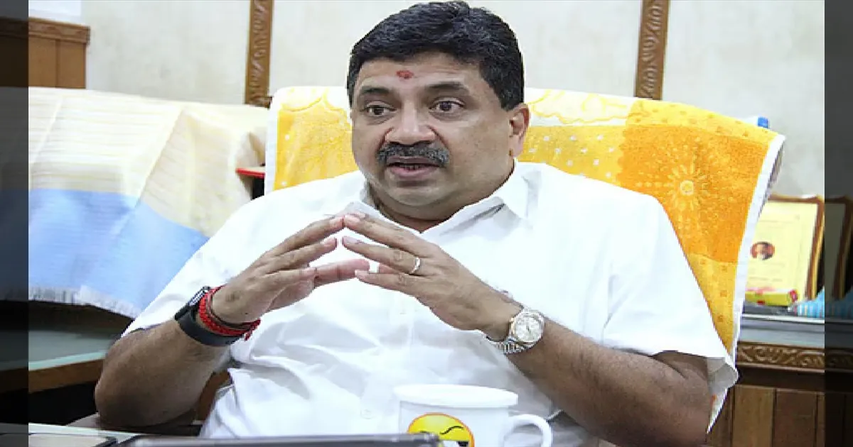 பொதுவாழ்வில் இருந்து சில காலம் ஓய்வு! முன்னாள் அமைச்சர் பி.டி.ஆர். திடீர் அறிவிப்பு!
