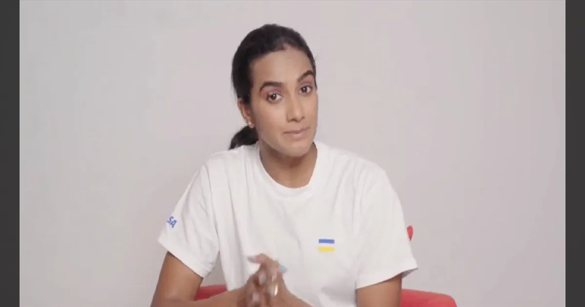 தலைக்கு மேலே ஏவுகணை சத்தம்...! துபாயில் சிக்கிய பி.வி. சிந்துவின் உருக்கமான எக்ஸ் பதிவு!