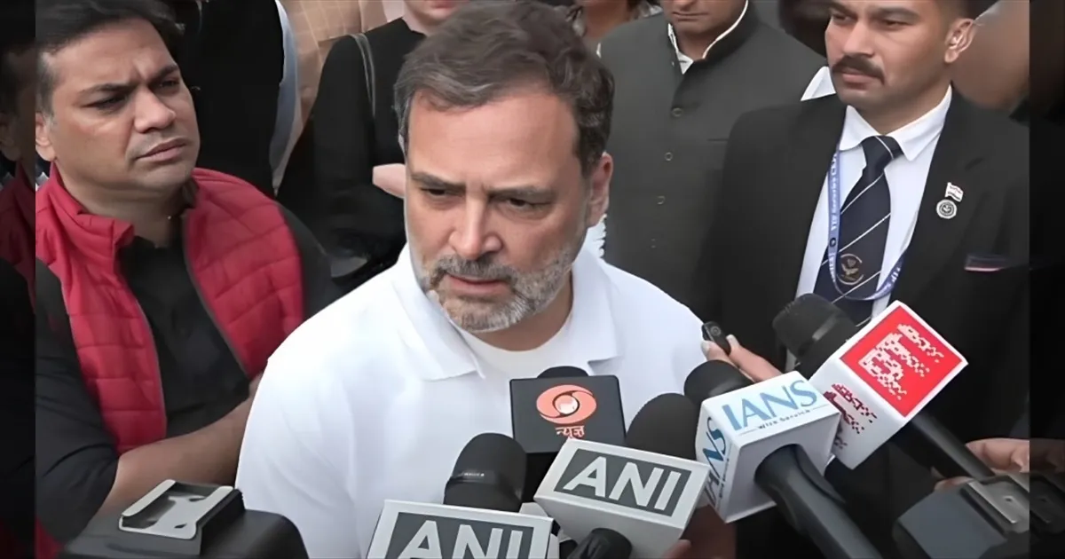 சீன ஆக்கிரமிப்பு: ஏன் பயப்படுகிறீர்கள்? நாடாளுமன்றத்தில் ராகுல் காந்தி ஆவேச கேள்வி!