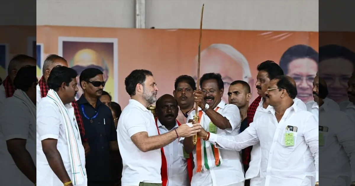 தமிழகத்தின் வளர்ச்சியில் அதிமுகவுக்கு முக்கிய பங்கு இருக்கு!! ராகுல்காந்தி பேச்சால் திமுக தலைமை ஷாக்!!