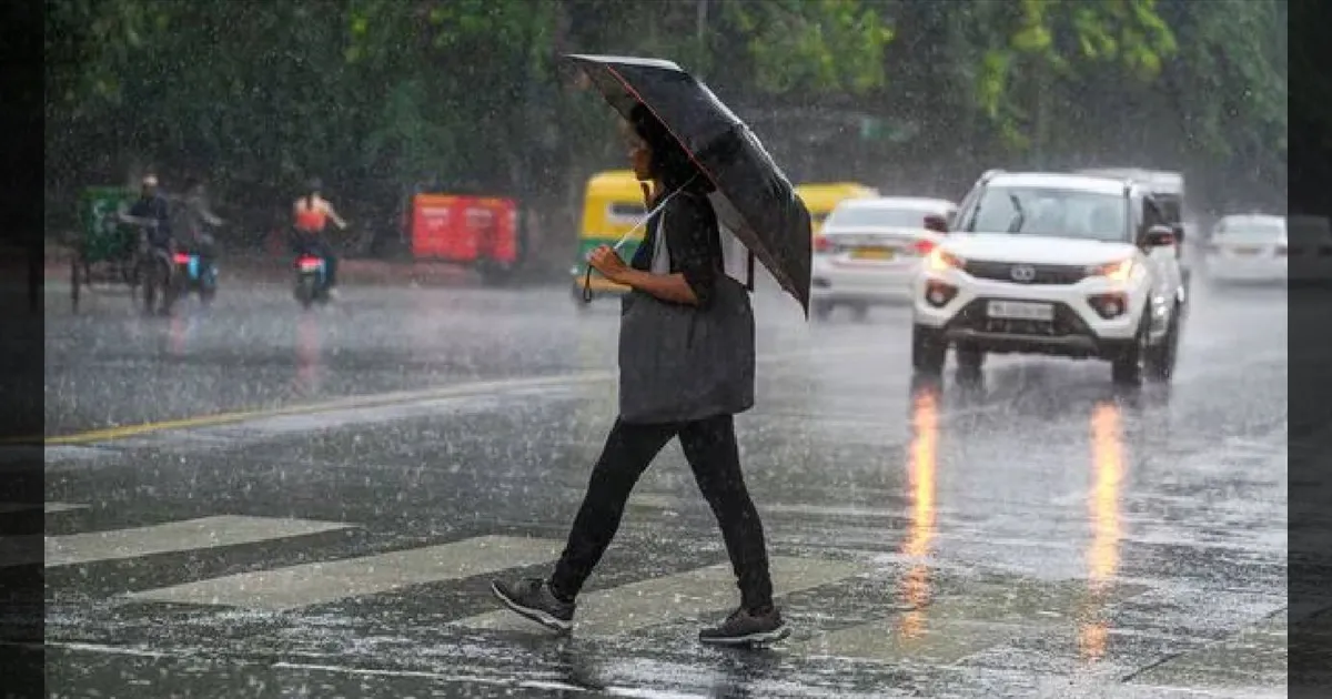 வெயில் கொடுமைக்கு இடையே குட் நியூஸ்! ஏப்ரல் 5 முதல் தமிழகத்தில் பரவலாக மழை பெய்யக்கூடும்!