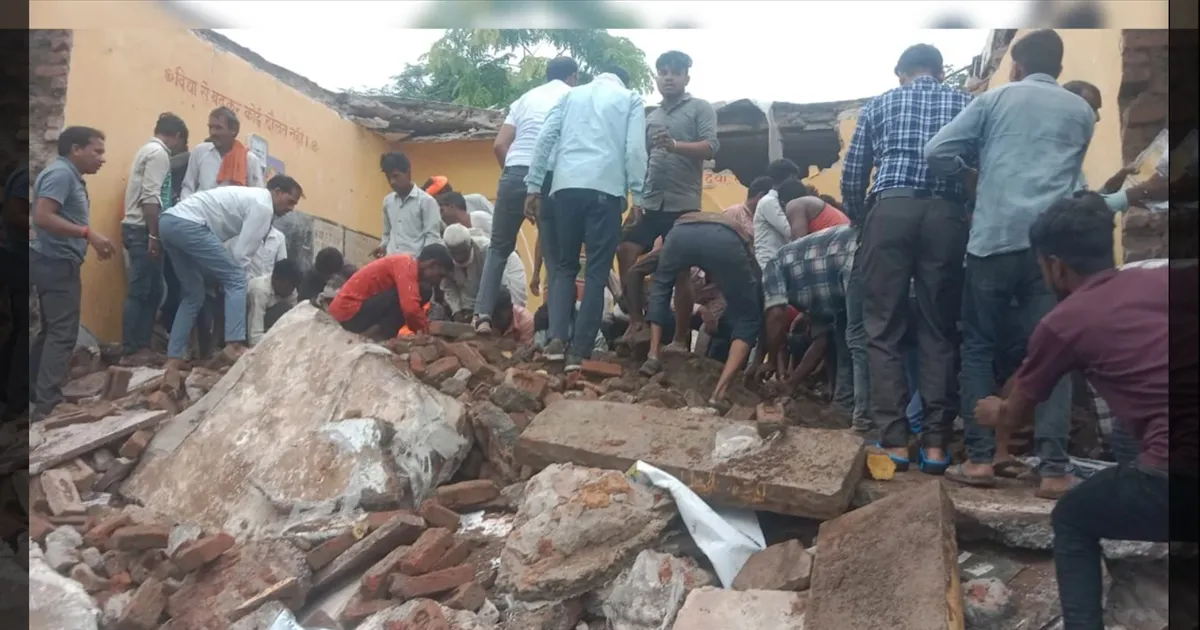 4-students-killed-as-government-school-building-collaps