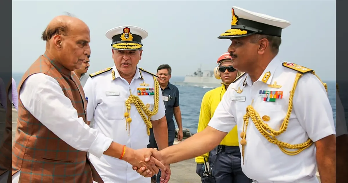 இந்தியாவுடன் கைகோர்க்கும் 19 நாடுகள்!! கடல் ராசா இனிநாம தான்!  கடலோர பாதுகாப்பில் ராஜ்நாத்சிங் போடும் ப்ளான்!