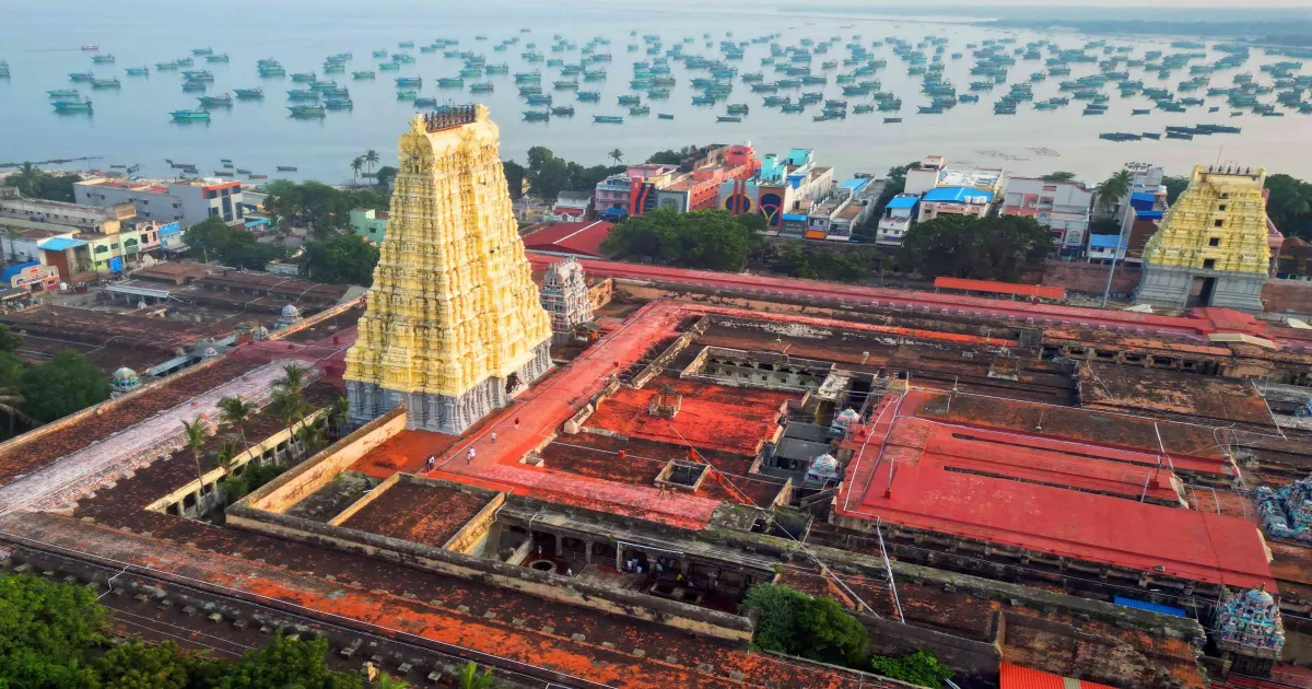ராமேஸ்வரம் கோயிலில் நடந்த பேரதிர்ச்சி சம்பவம்... ரூ.3.4 கோடிக்கு மெகா ஊழல்... ஷாக்கில் பக்தர்கள்...!