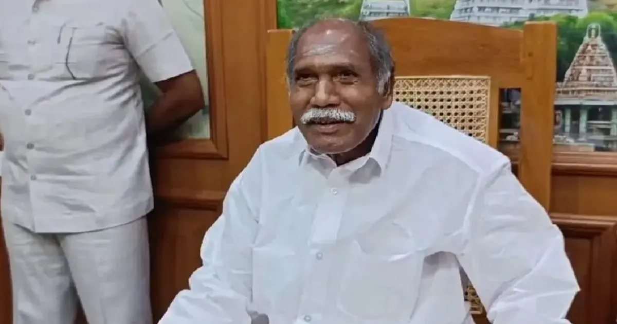 புதுச்சேரியில் மே 13-இல் புதிய அரசு: ஆளுநரிடம் அமைச்சர்கள் பட்டியலை வழங்கினார் ரங்கசாமி!