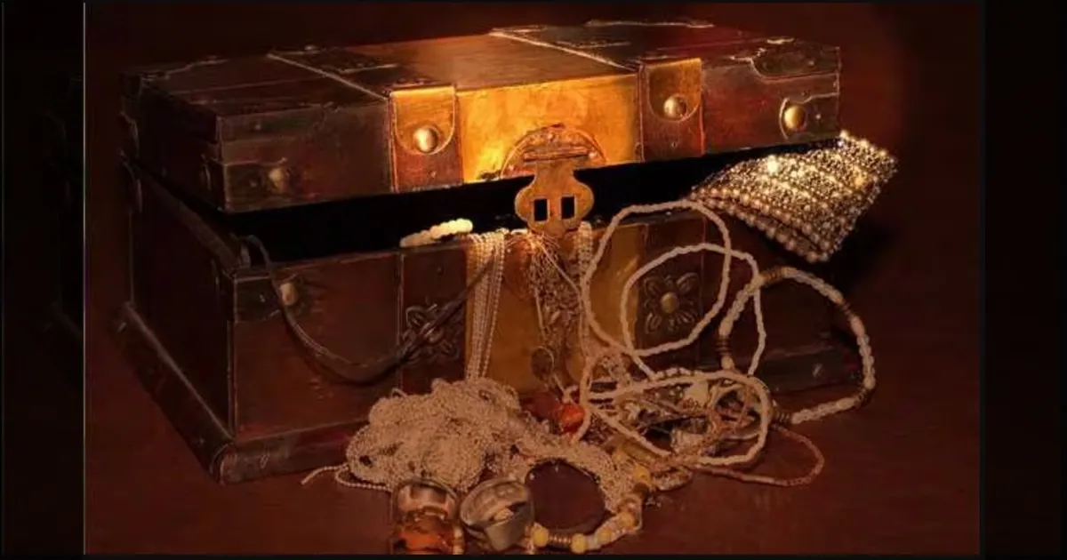 திருவண்ணாமலையில் புதையல்! கொட்டிக்கிடக்கும் பிளாட்டினம்!  நாமக்கல், திருப்பூர் மாவட்டங்களுக்கும் ஜாக்பாட்! 