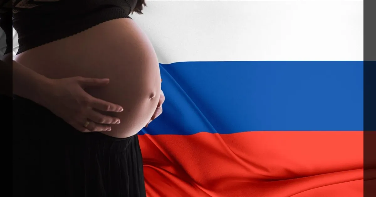 russia pregnancy incentive for school girls population push