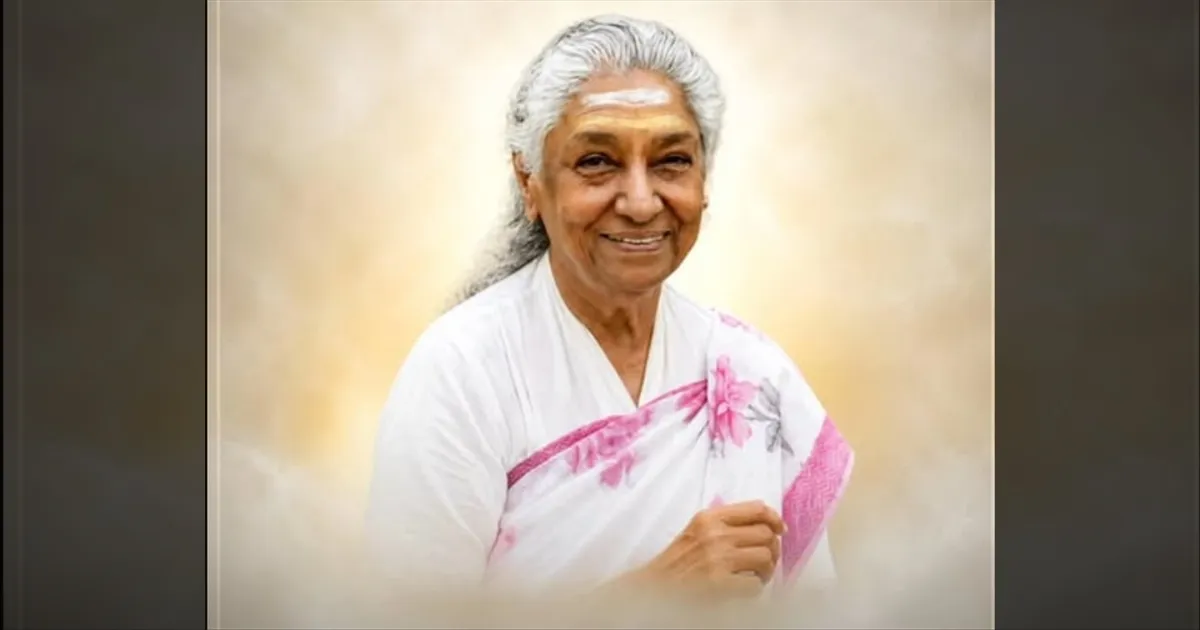இசை உலகின் பேரிழப்பு.. அரசு மரியாதையுடன் இன்று நல்லடக்கம்! கண்ணீரில் பாடகி எஸ். ஜானகி ரசிகர்கள்!