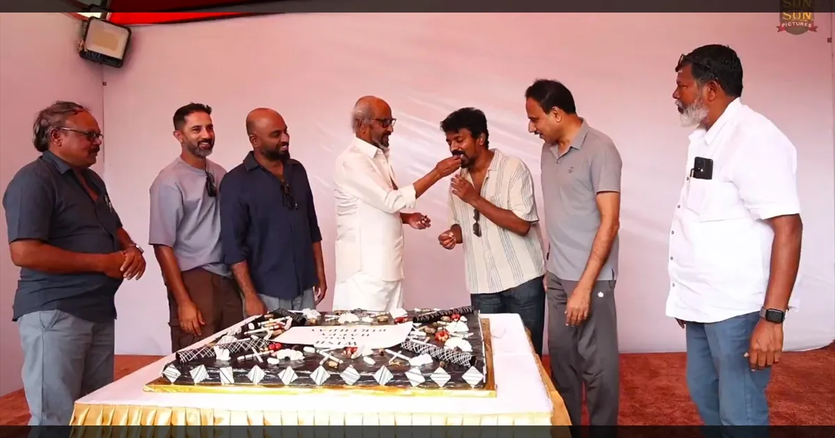 cinema-rajinikanth-celebrated-his-birthday-by-cutting-a-cake-on-the-sets-of-the-film-jailer-2-tamilcinema