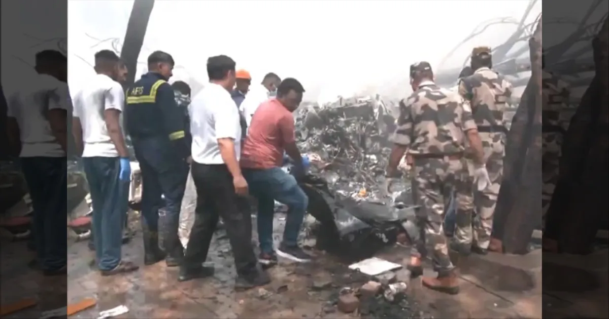 #BREAKING: சொல்லெண்ணா துயரம்...241 உயிர்களும் பறிபோனது... ஏர் இந்தியா அதிகாரப்பூர்வ அறிவிப்பு! 