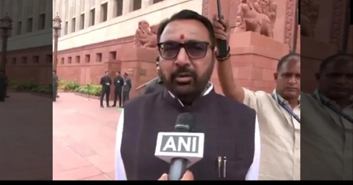 நாடு-னு வரும்போது ஒற்றுமை அவசியம்... எதிர்க்கட்சிகள் புரிஞ்சுக்கணும்! பிரதாப் ராவ் வலியுறுத்தல்