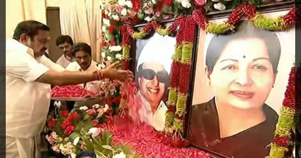 அதிமுக பொதுக்குழு கூட்டம் தொடக்கம்... இபிஎஸ்க்கு உற்சாக வரவேற்பு கொடுத்த அதிமுகவினர்..!