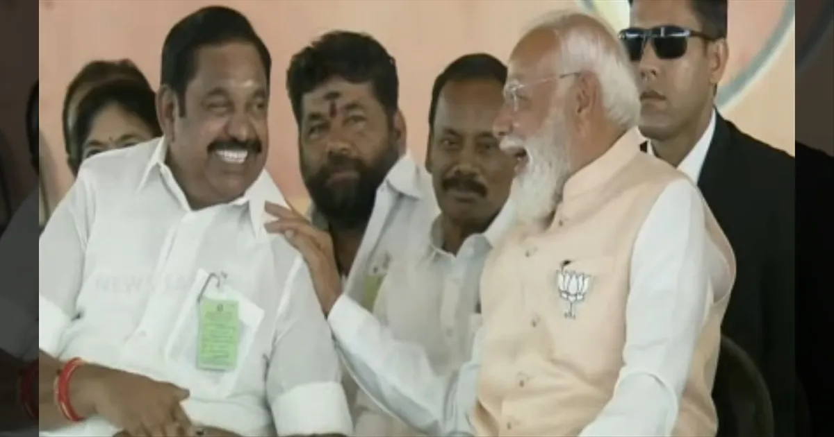 பிரதமர் அருகே இபிஎஸ்..! பொதுக் கூட்ட மேடையில் குவிந்த கூட்டணி கட்சி தலைவர்கள்..!