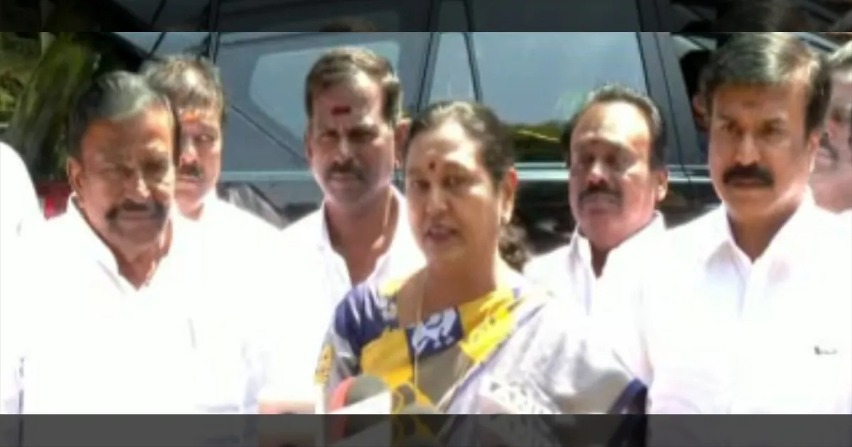 இதுதான் ஃபர்ஸ்ட் டைம்..!! ஏன் திமுகவுடன் கூட்டணி? பிரேமலதா பரபரப்பு பிரஸ்மீட்..!!