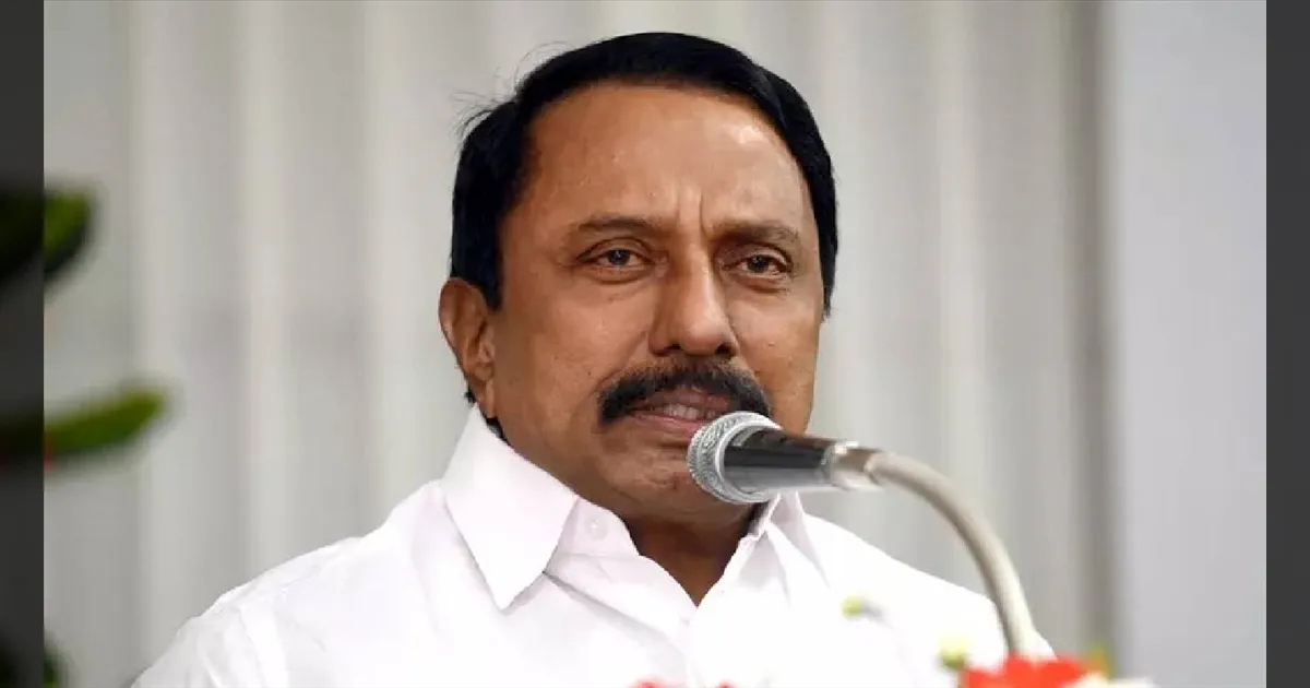 விஜய்க்காக என் ரத்தம் சிந்துவேன்! மேடையிலேயே கண் கலங்கிய செங்கோட்டையன்! 