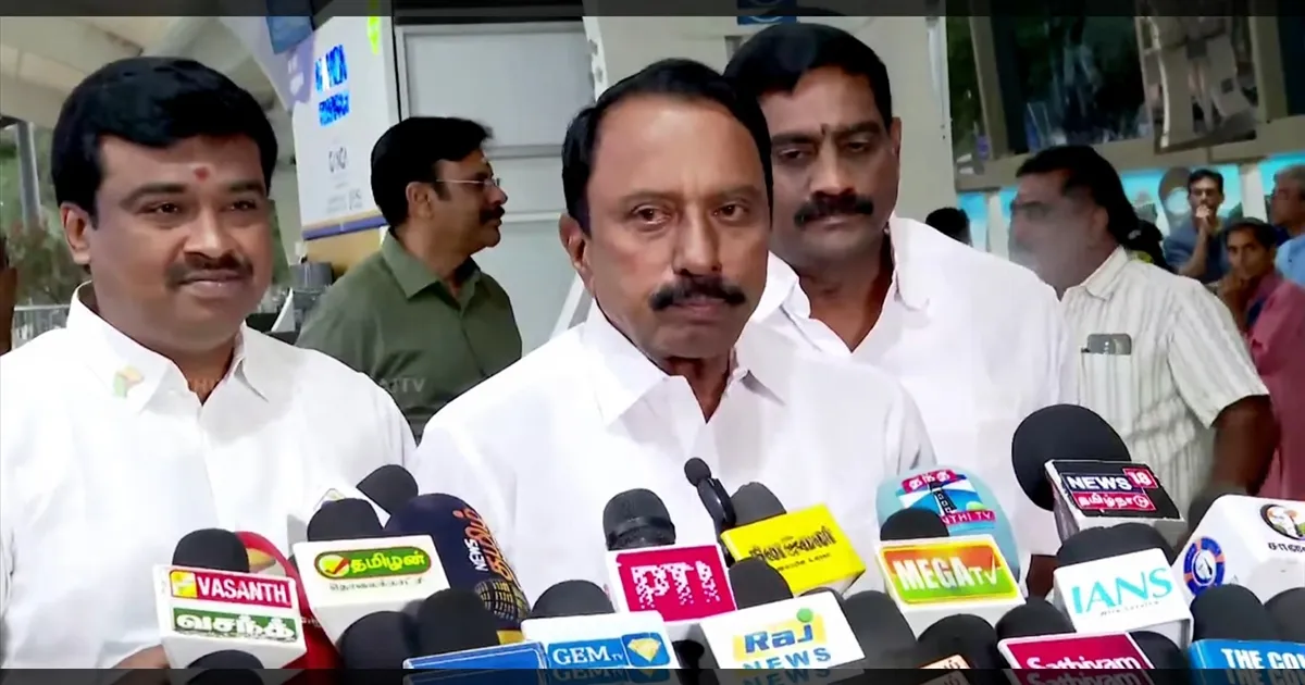 “பொங்கல் வரை பொறுத்திருங்கள்!” – தவெக-வில் இணையப்போகும் முக்கியப் புள்ளிகள் யார்? செங்கோட்டையன் சூசகம்!