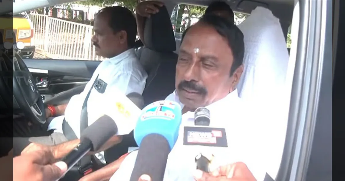 அடுத்த இடைத்தேர்தலில் திமுக, அதிமுக இருக்காது! தாராபுரத்தில் விஜய் வெற்றி செங்கோட்டையன் கணிப்பு!