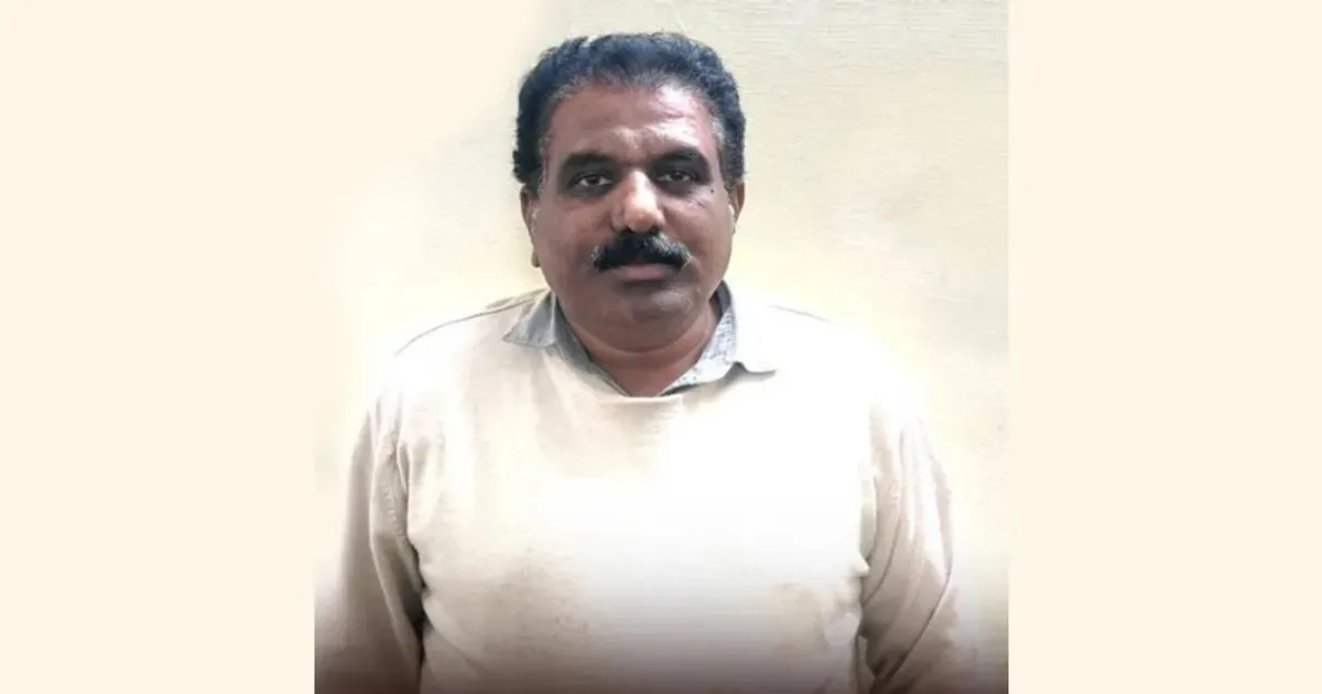 உடலில் தொடக்கூடாத இடங்களில் தொட்டு பாலியல் தொல்லை... 21 பள்ளி மாணவிகளை சீரழித்த அறிவியல் ஆசிரியர்...!