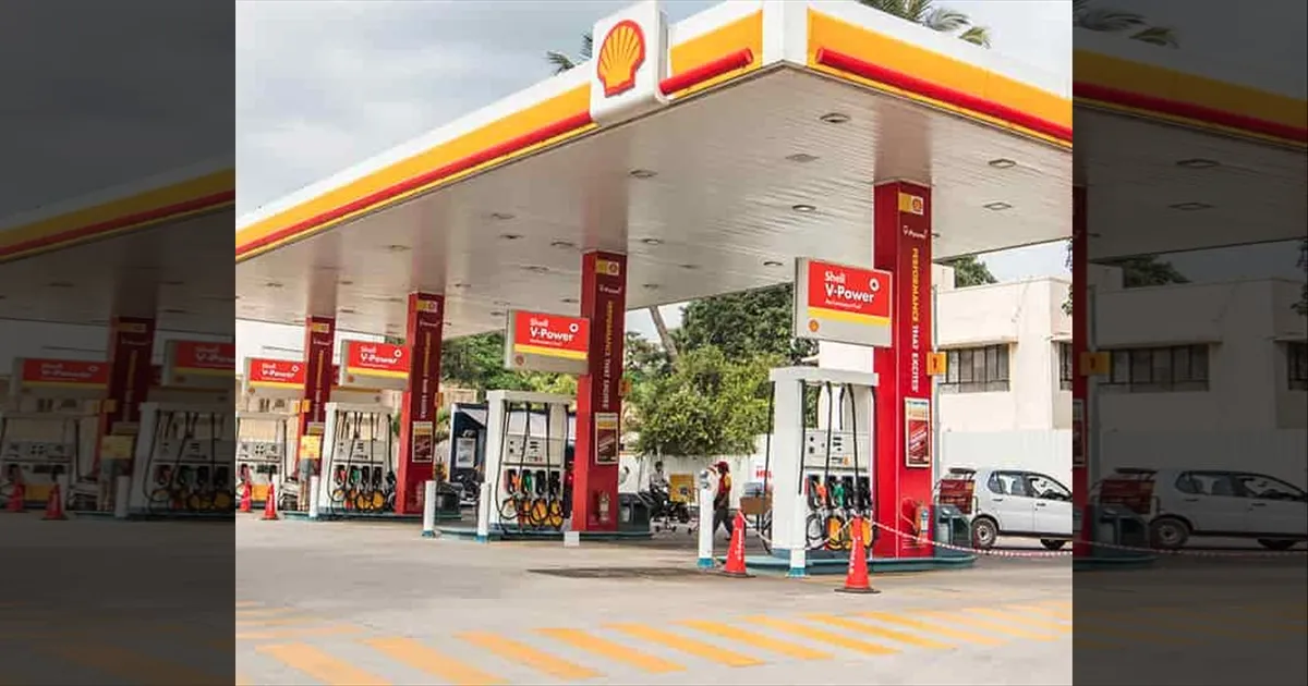 அதிர்ச்சி..!! பெட்ரோல், டீசல் விலை உயர்வு..! தலையில் இடியை இறக்கிய ஷெல் நிறுவனம்..!!