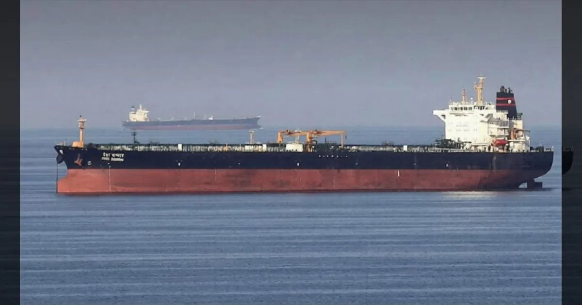 ஓமன் அருகே எண்ணெய் கப்பல் மீது ட்ரோன் தாக்குதல்.. இந்திய மாலுமி பலி! 16 இந்தியர்கள் மீட்பு!