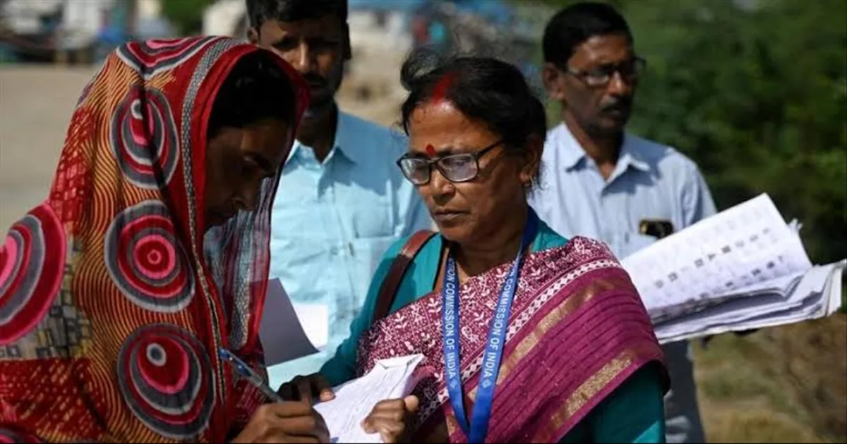 கர்நாடகாவில் இறுதி வாக்காளர் பட்டியல் வெளியீடு! 1 கோடி பேர் அதிரடியாக நீக்கம்! அரசியல் பரபரப்பு!