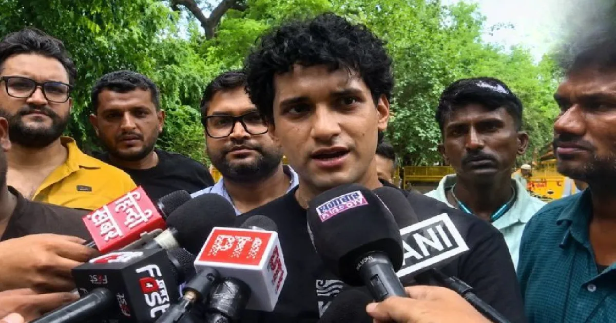 போராட்டம் இன்னும் வீரியமடையும்! கல்வி அமைச்சர் ராஜினாமா செய்ய CJP சவுரவ் தாஸ் கெடு!