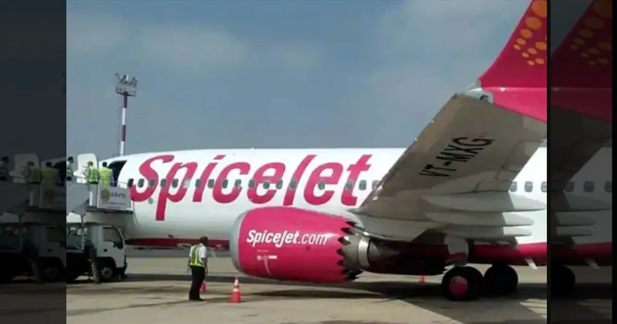 நடுவானில் பழுதான ஸ்பெஸ்ஜெட் விமானம்!  டெல்லியில் அவசர தரையிறக்கம்! 150 பயணிகள் திக்! திக்! 