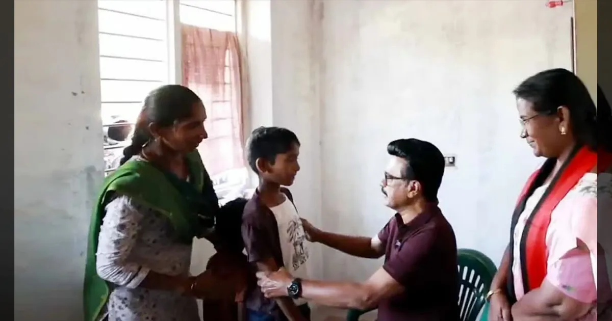 ரூ.8,000 கூப்பனில் என்ன பொருள் வாங்கலாம்? எந்த கடையில் வாங்கலாம்?! மு.க.ஸ்டாலின் முன் பெண் உற்சாகம்!