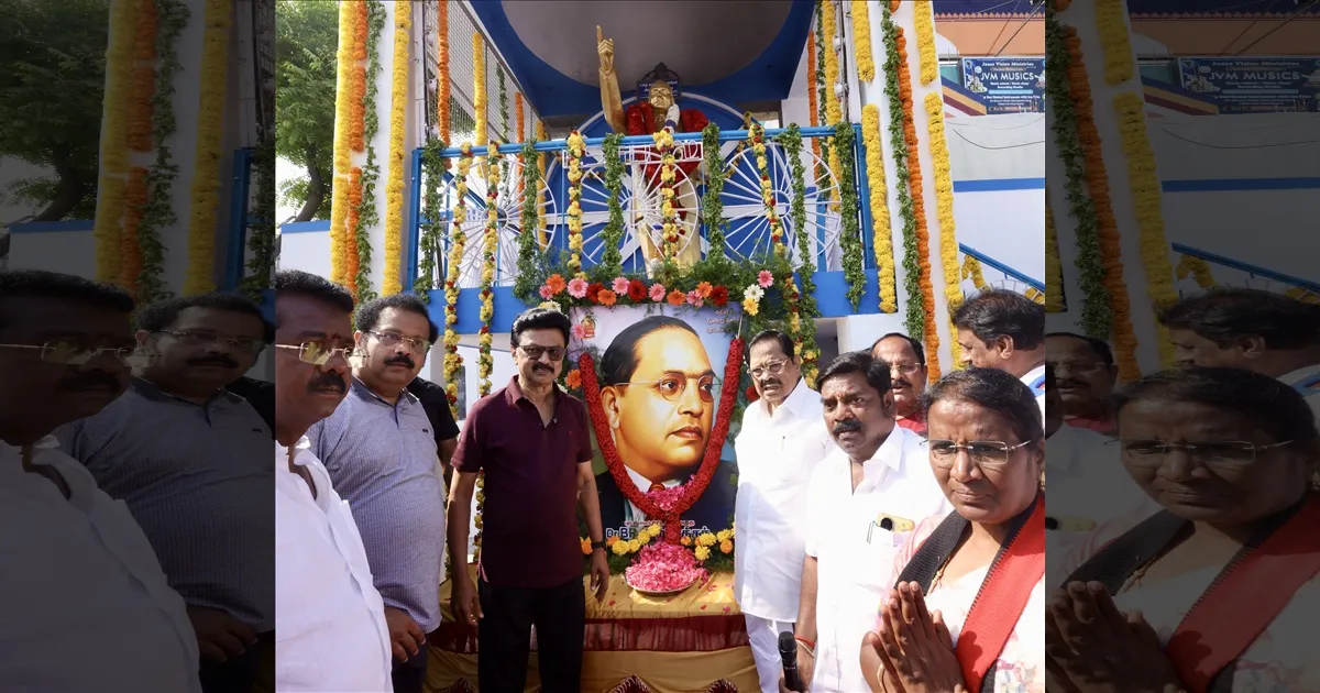 உங்க ஓட்டு உதயசூரியனுக்கு தான்!! மறக்காம போட்ருங்க! வேலூர் சாலைகளில் முதல்வர் ஸ்டாலின் வாக்குசேகரிப்பு!