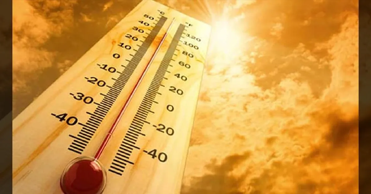 தமிழகத்தில் கொளுத்தும் வெயில்! திருச்சியில் 105°F பதிவு - 11 மாவட்டங்களில் 100 டிகிரியைத் தாண்டியது வெப்பம்!