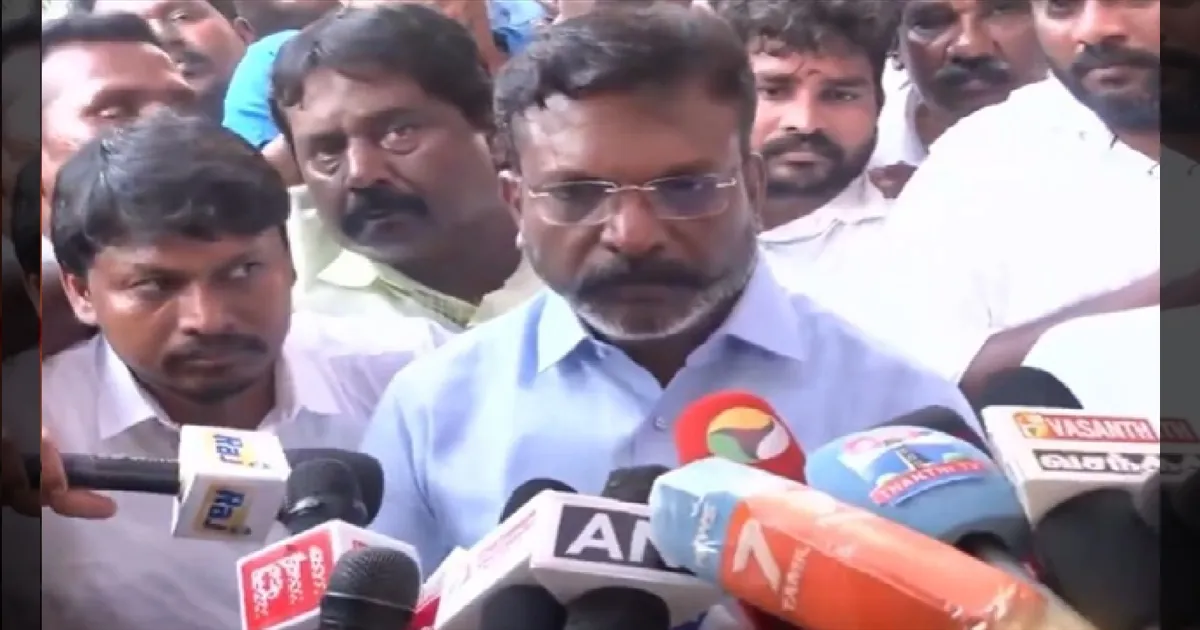 அதிமுக-வில் பிளவு? நம்பிக்கை வாக்கெடுப்பு குறித்து திருமாவளவன் சொன்ன 'பரபரப்பு' கருத்து!