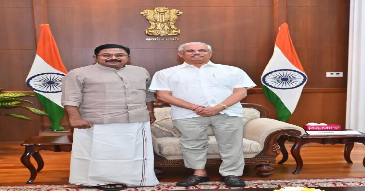 MLA - வை காணவில்லை.. குதிரை பேரும் நடந்திருக்கலாம்..  கவர்னரை சந்தித்த டிடிவி தினகரன் சந்தேகம்!