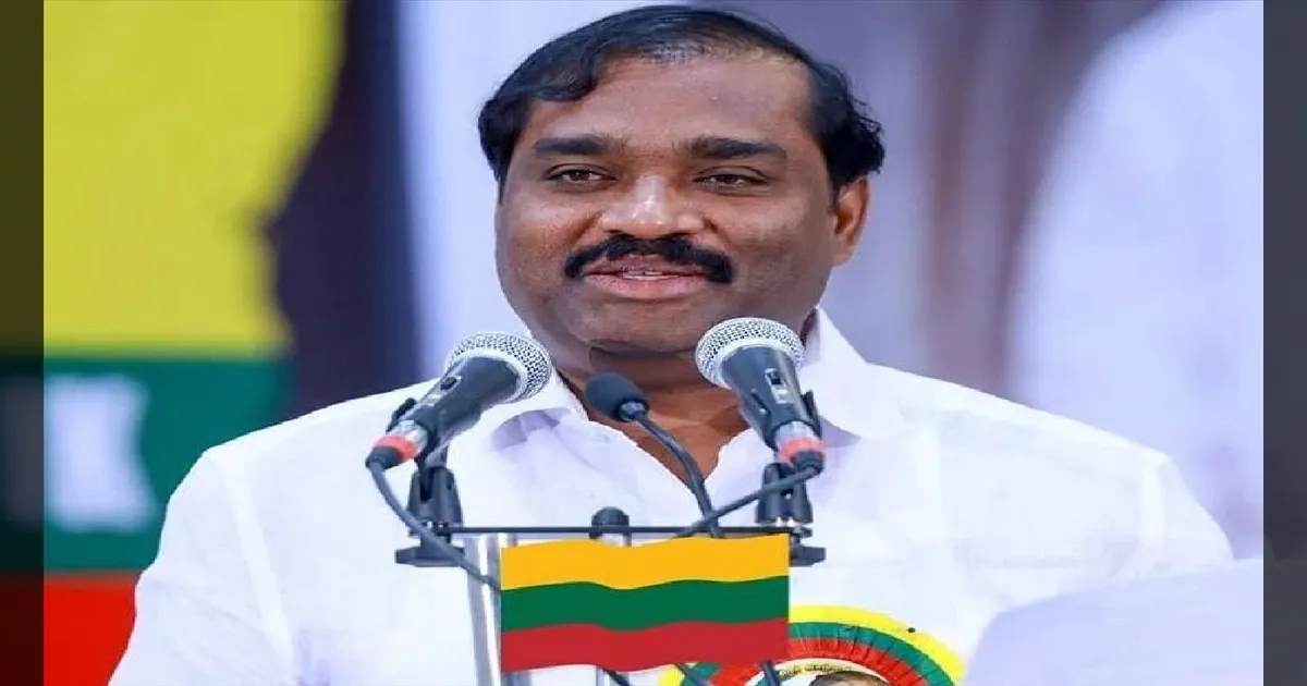 த.வா.க. வேட்பாளர் பட்டியல் 2026: 100 தொகுதிகளில் வேல்முருகன் அதிரடி.. முத்துலட்சுமி வீரப்பன் போட்டி!