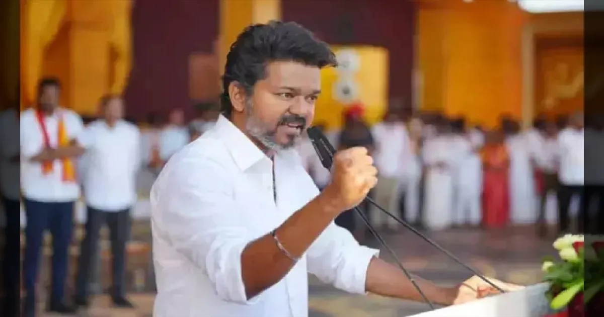 மீண்டும் மக்கள் முன் விஜய்!  அ.தி.மு.க., மாஜிக்கள் இணைய வாய்ப்பு!  ரகசியம் காக்கும் நிர்வாகிகள்!