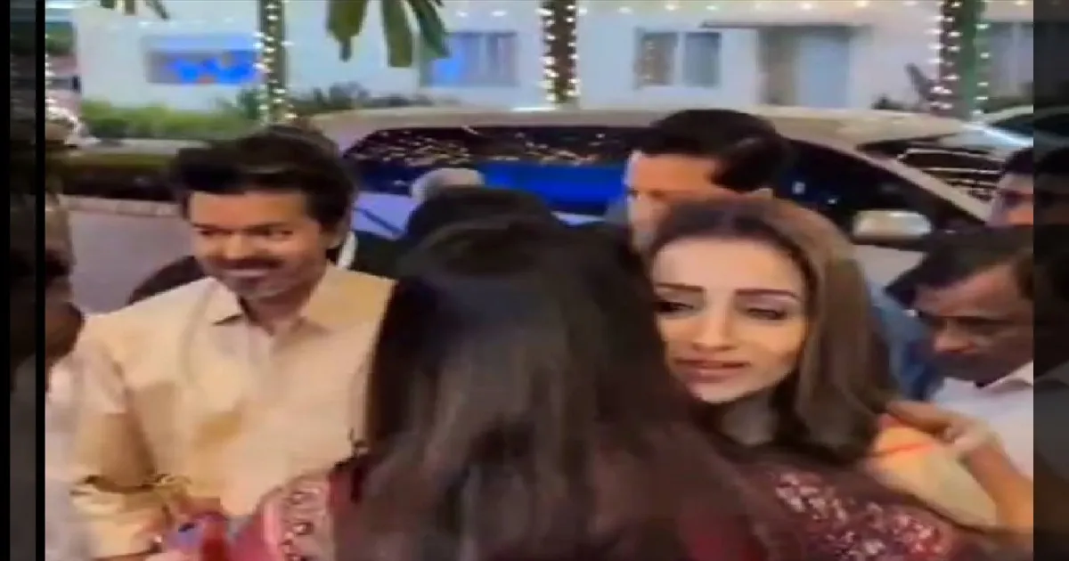 கல்பாத்தி சுரேஷ் மகன் திருமண வரவேற்பு! ஒரே காரில் வந்து இறங்கிய விஜய் - த்ரிஷா!