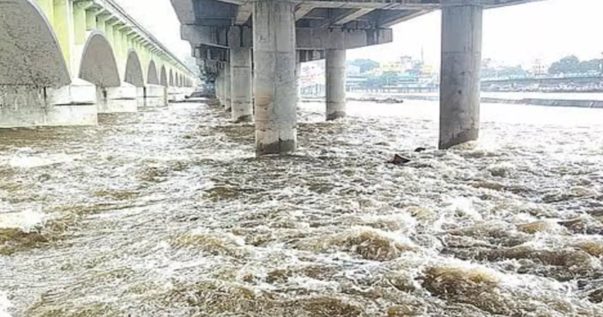 “கால் வைத்தாலே காலி...” - கோர முகத்தை காட்டும் வைகை ஆறு... வெளியானது அதி முக்கிய எச்சரிக்கை...! 